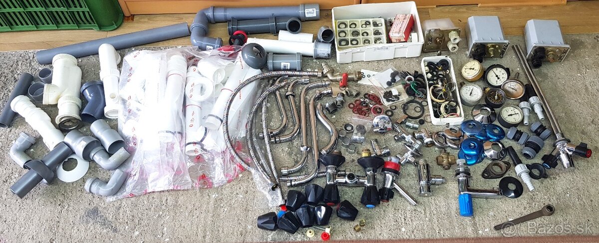 Vodo-inštalatérsky material 3 - 15