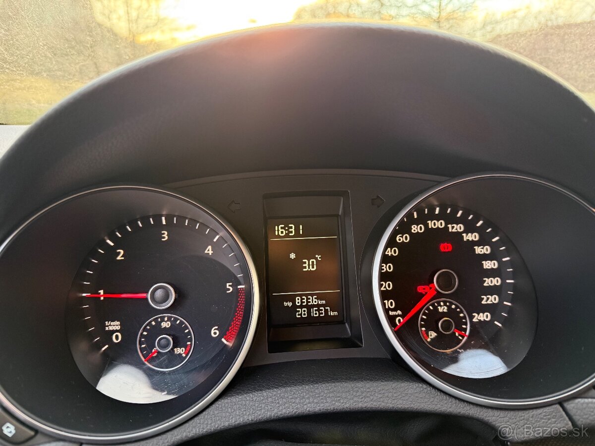 Volkswagen Golf 1.6 TDI - 15