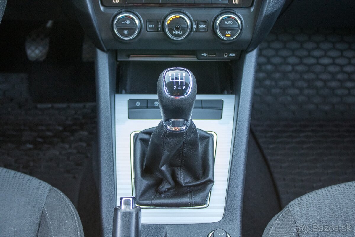 Škoda Octavia Combi 2.0 TDI Style 110kW M6 6/2016 - 15