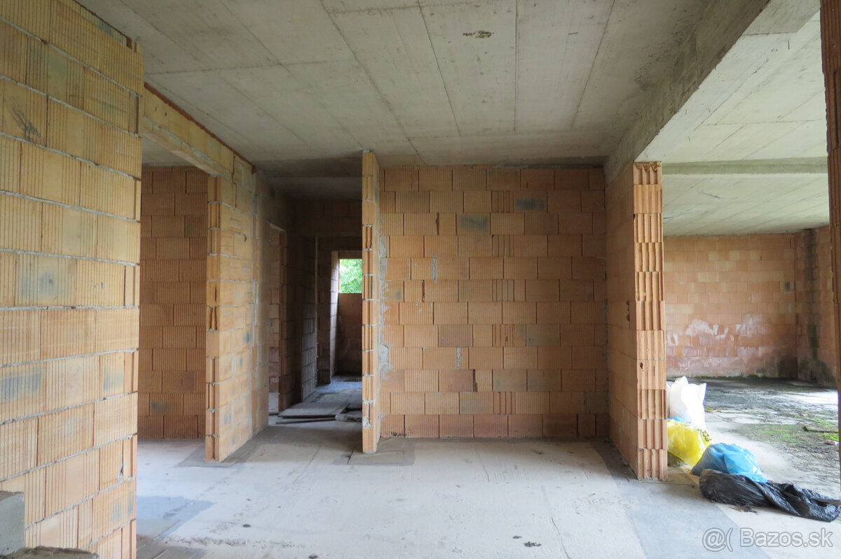 NOVÁ CENA - okr. SENEC - KRÁĽOVÁ PRI SENCI – NA PREDAJ – PRE - 15