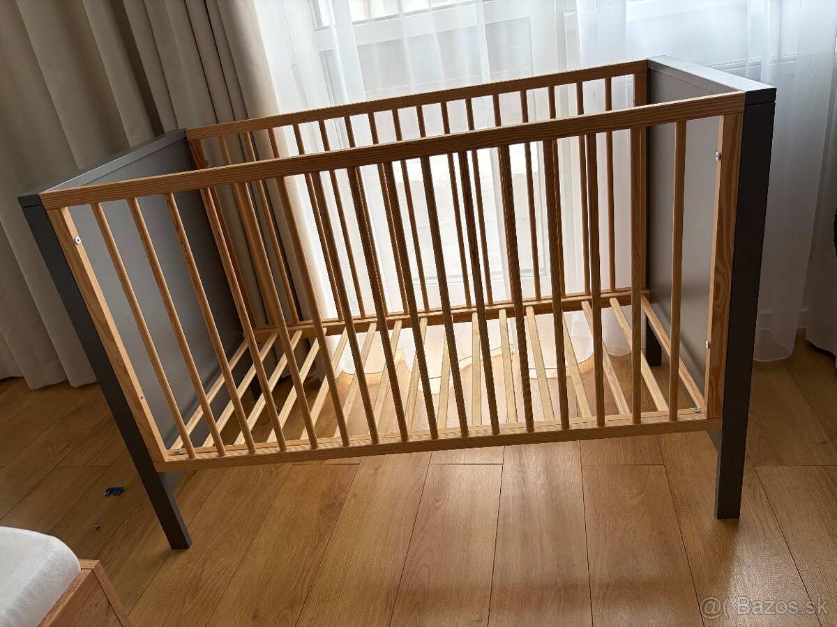 Postielka s bohatým príslušenstvom - 15