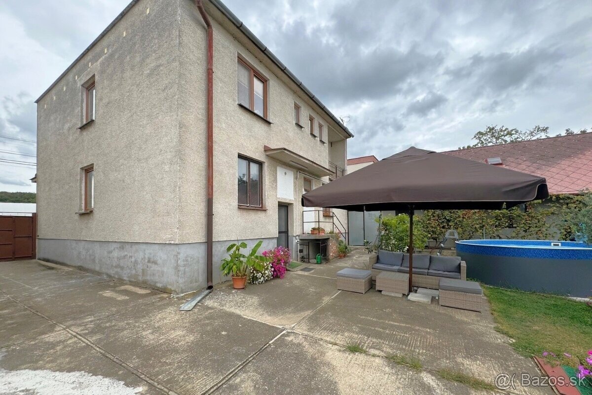 Veľký RD v obci Častkov na predaj - 15