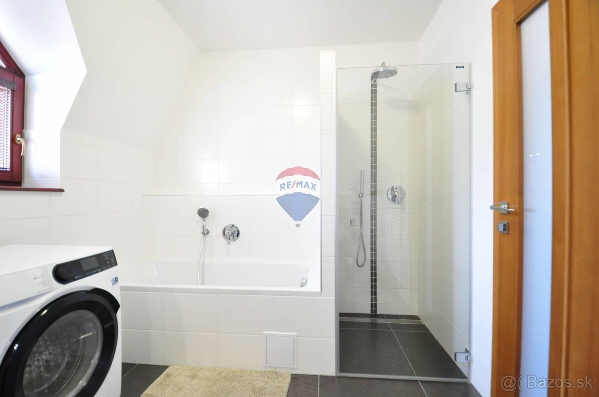 Moderný 3-izbový byt s garážou a výhľadom na Tatry – Veľká L - 15