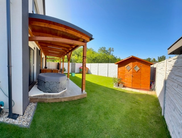 PONUKA PRIAMO OD MAJITEĽA MODERNÝ 4 IZBOVÝ RODINNÝ DOM - 15