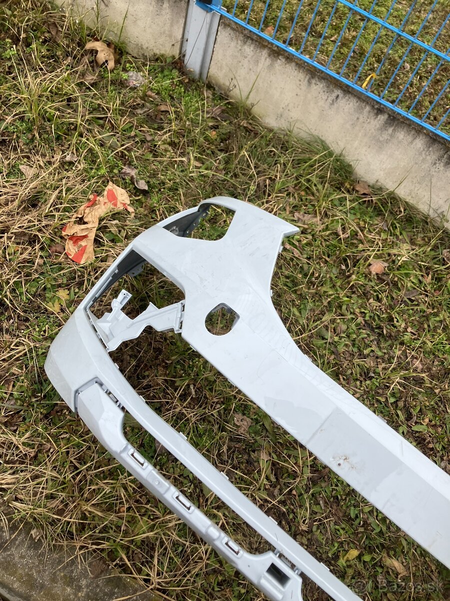 Predni naraznik skoda Kamiq Bily lift - 15