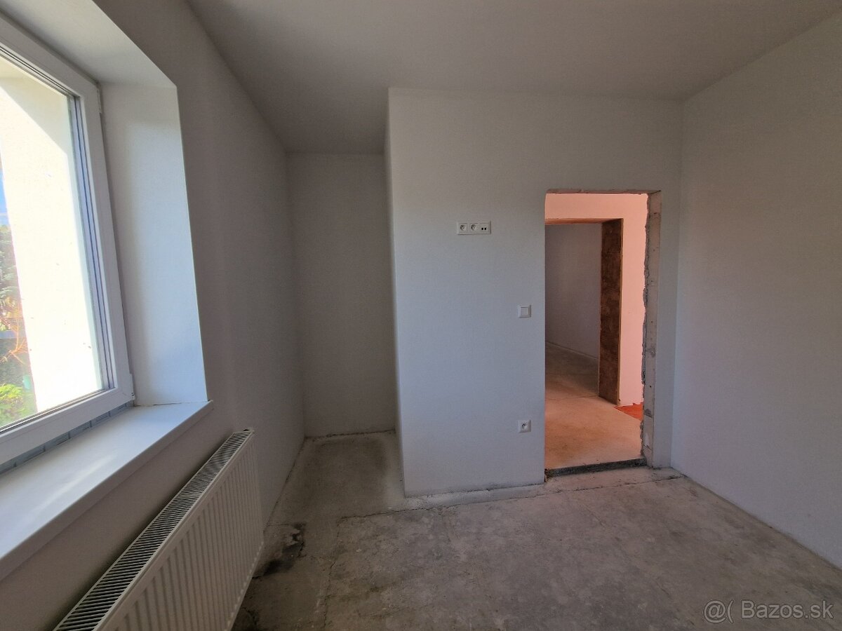 4 izb. rodinný dom v Šintave na 467m2 pozemku na predaj - 15