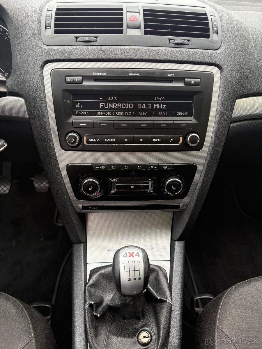 Škoda Octavia 2 FL 1.6 TDi CR 4x4 Combi - 15