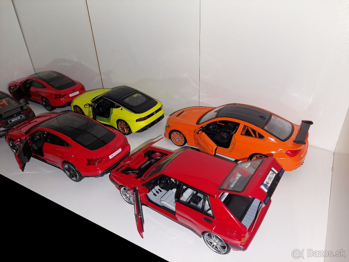 Modely áut 1:24 - 15