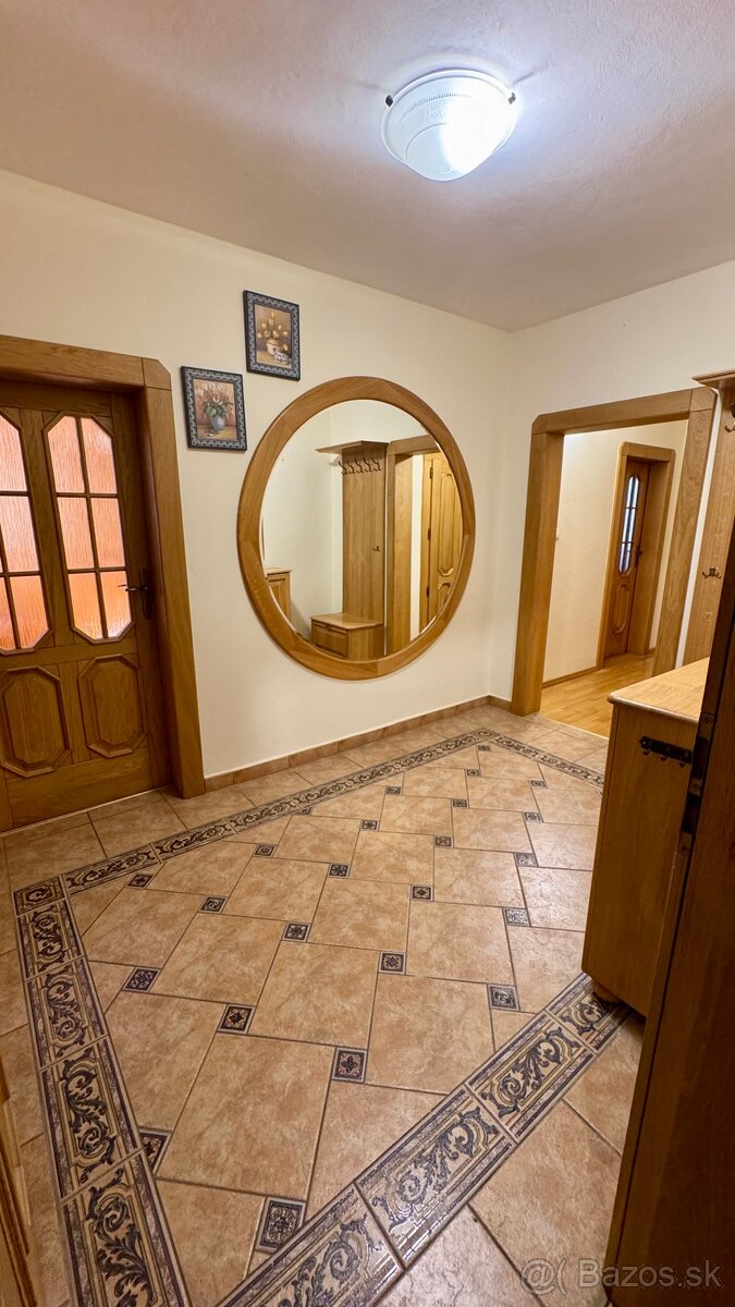 Predam exkluzívny 3 izbový byt - 15