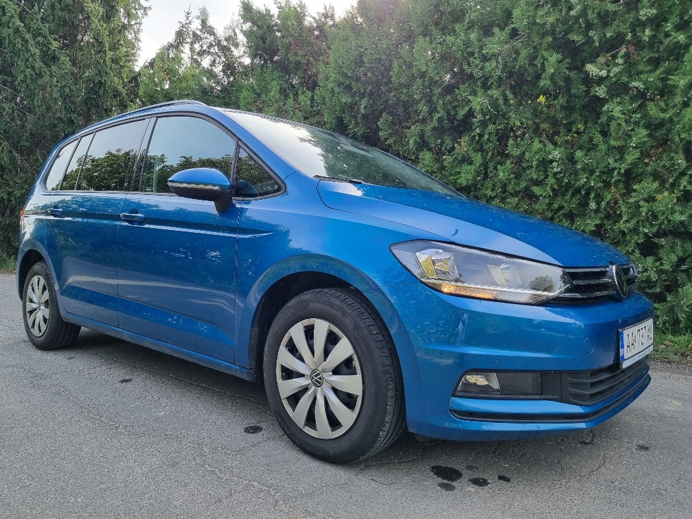 Predám VW Touran 1,5 TSI DSG - 15