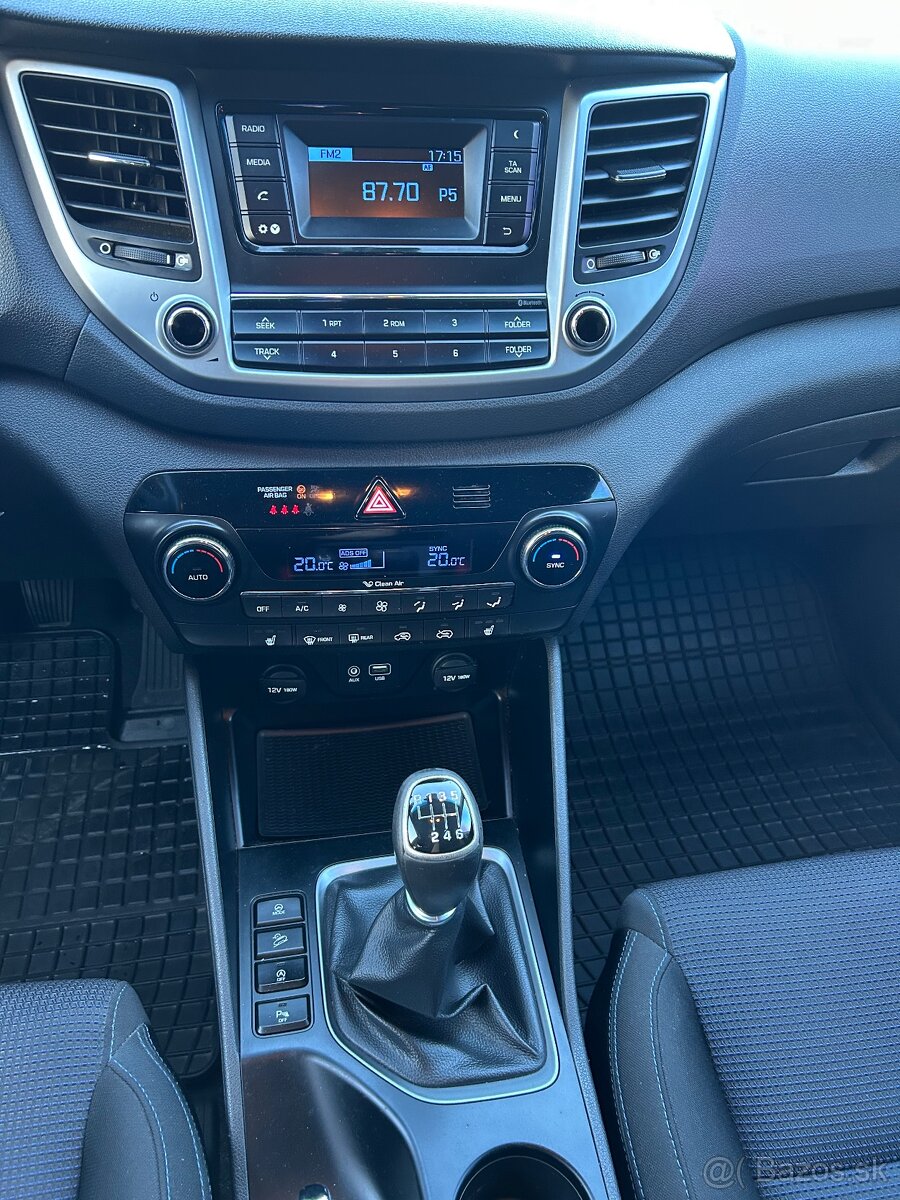 Hyundai Tucson 1,6 Gdi 97kw rv:16 - 15