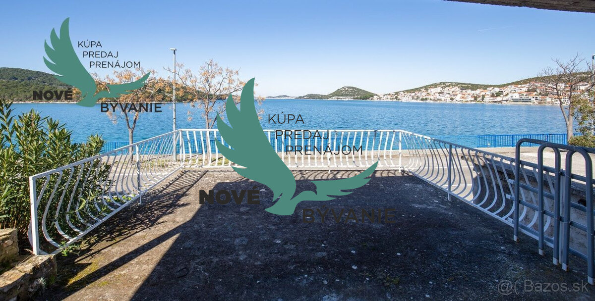 Exkluzívny dom v prvej rade s panoramatickým výhľadom na ost - 15