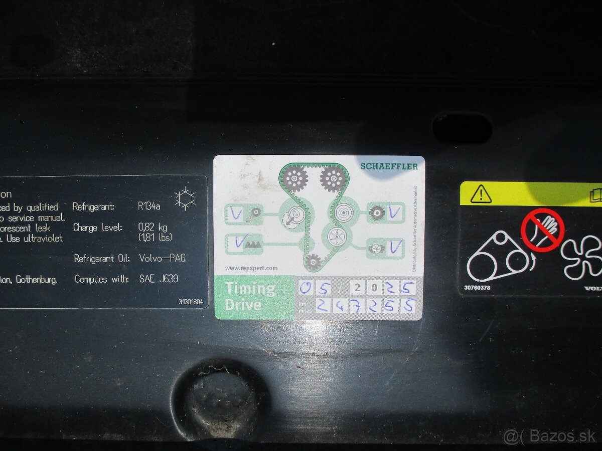 Volvo XC70 2,4D5 120KW Momentum Man. AWD 2012 DPH - 15