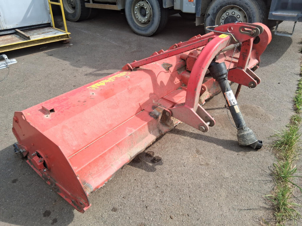 Predám príslušenstvo k traktoru - 15