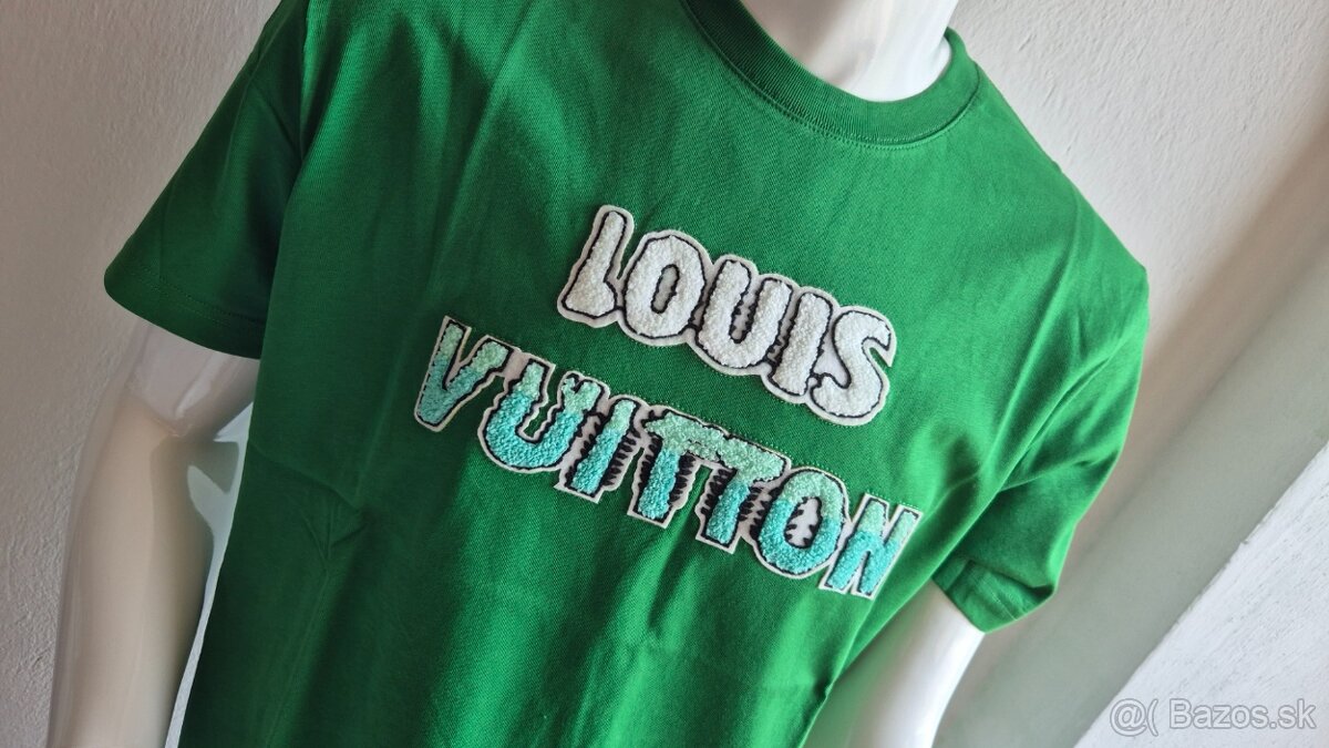 Predám Louis Vuitton tričká veľkosť oversize L - 15