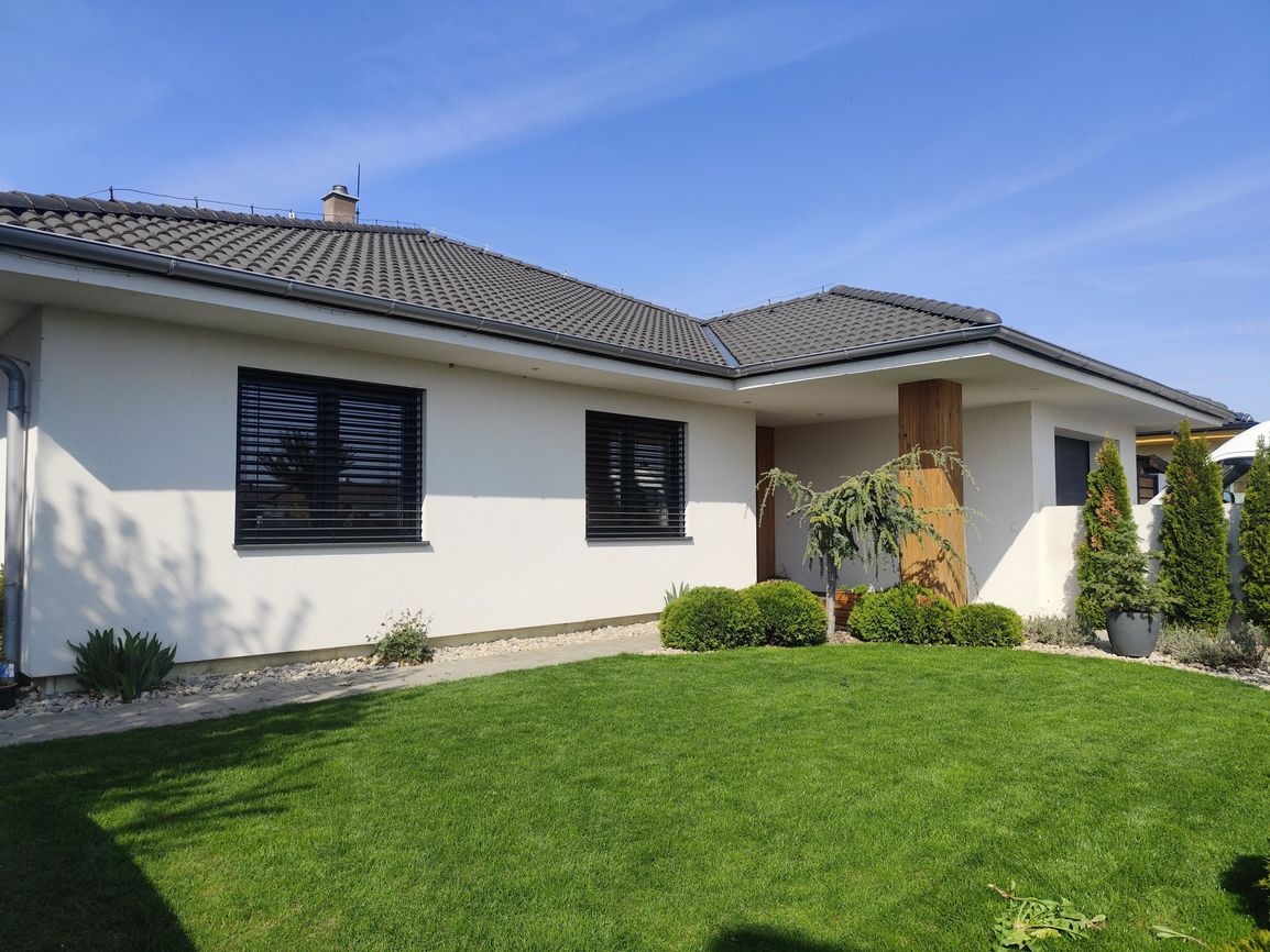 Moderný 4-izb. rodinný dom na 9 á poz. so zariadením Jahodná - 15