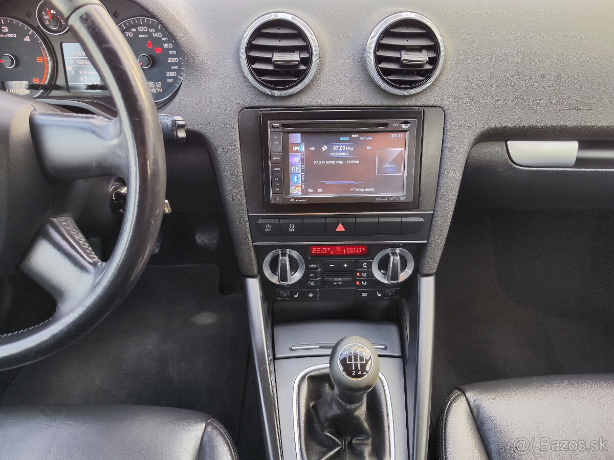 Audi A3 Sportback 1.6 TDI 105k DPF Ambiente - 15