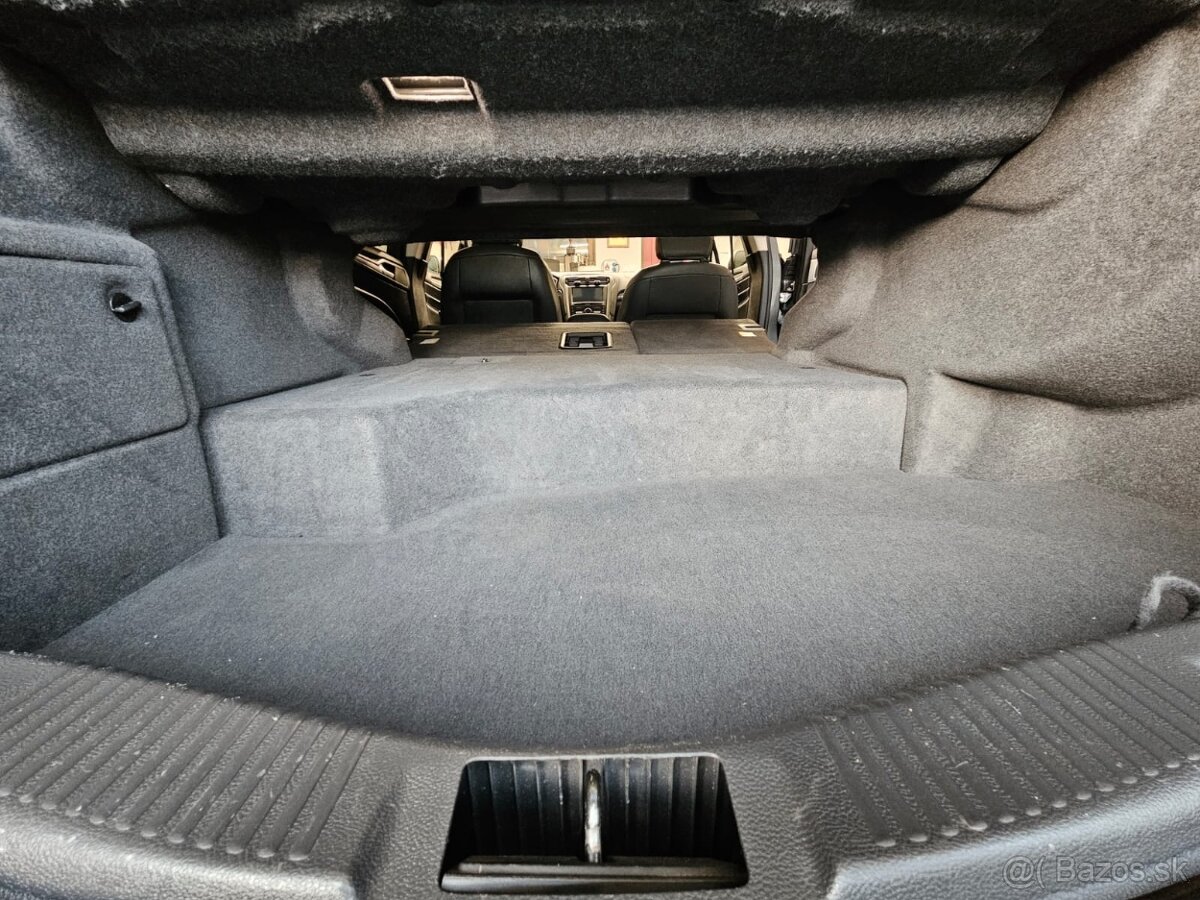 Ford Mondeo Vignale Hybrid - 15