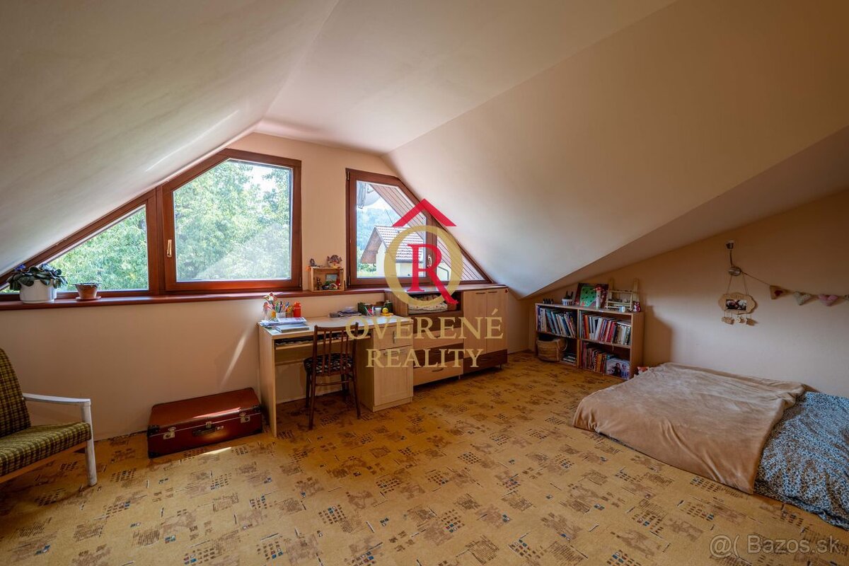 NOVINKA V PONUKE Rodinný dom s dvomi samostatnými bytovými - 15