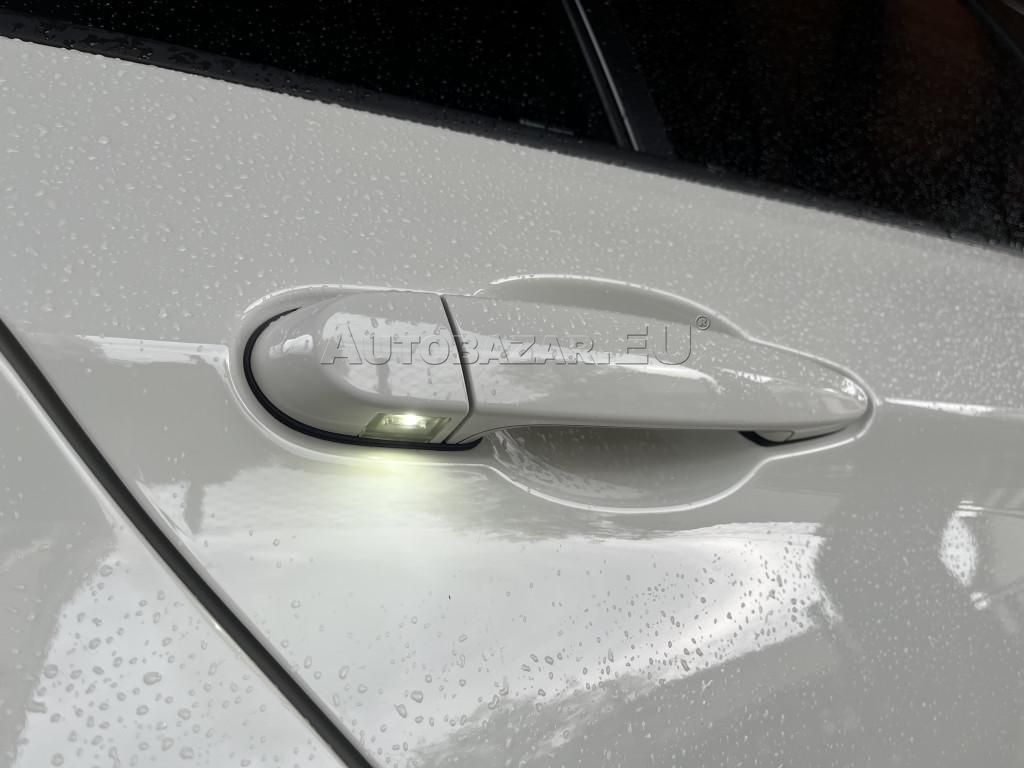 BMW F31 320XD 8AT PANO - 15