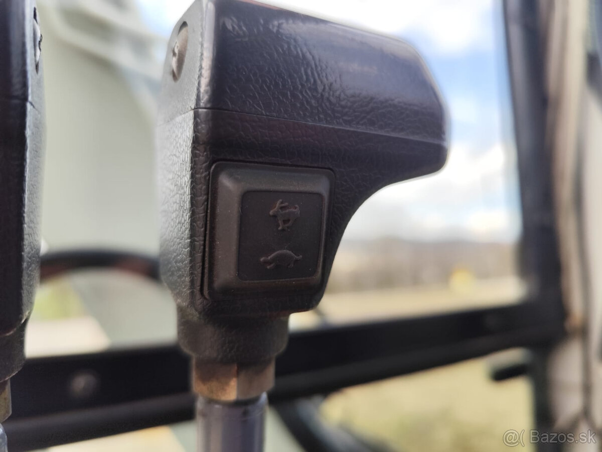 Báger Takeuchi TB145. Váha 4800kg, po servise. - 15