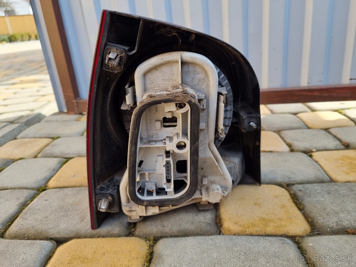 VW Polo 9N predná kapota - 15