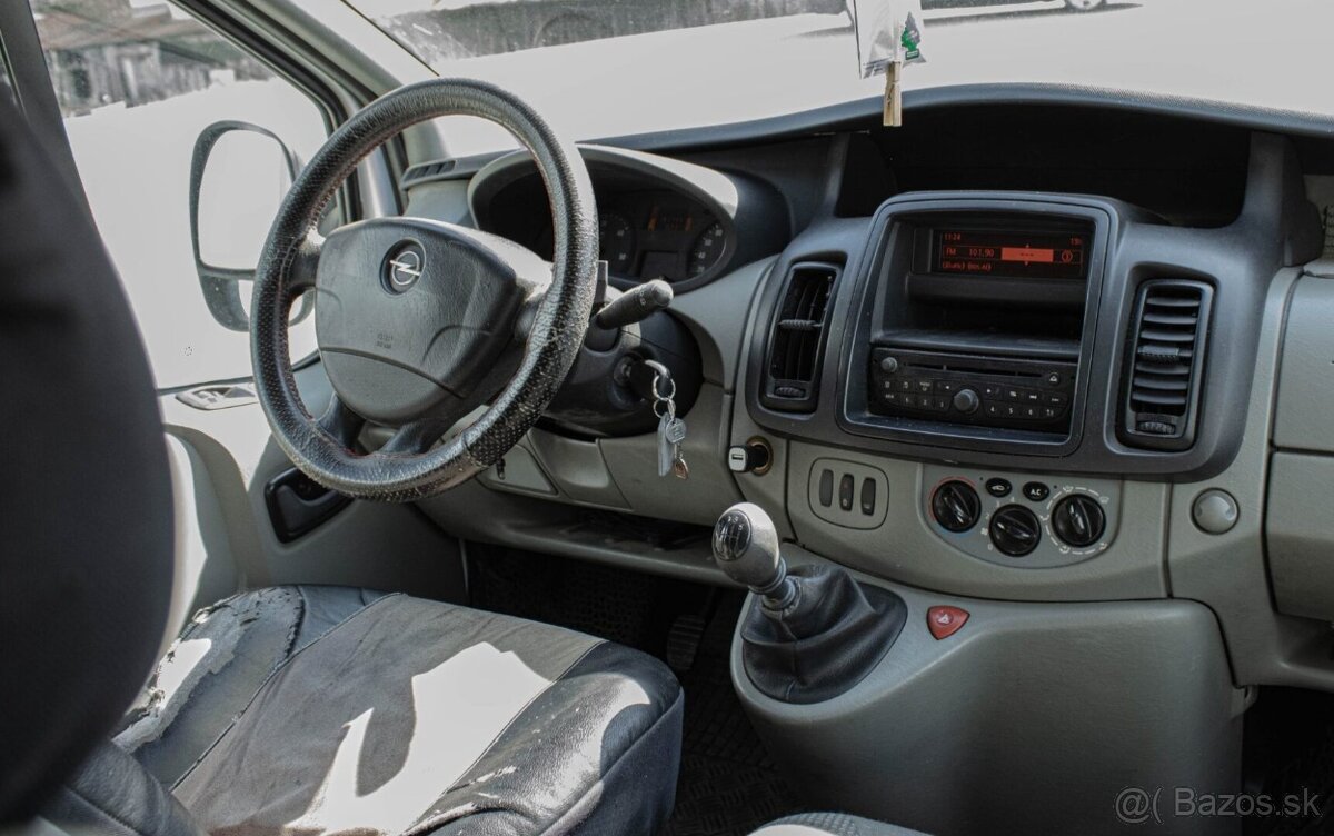 Opel Vivaro 2.0 CDTi 2011 - 15