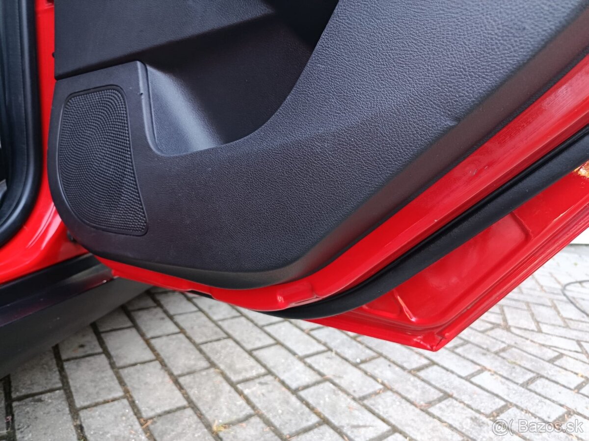 Ford Focus 2016 combi 1.0 ecoboost, SK auto - 15