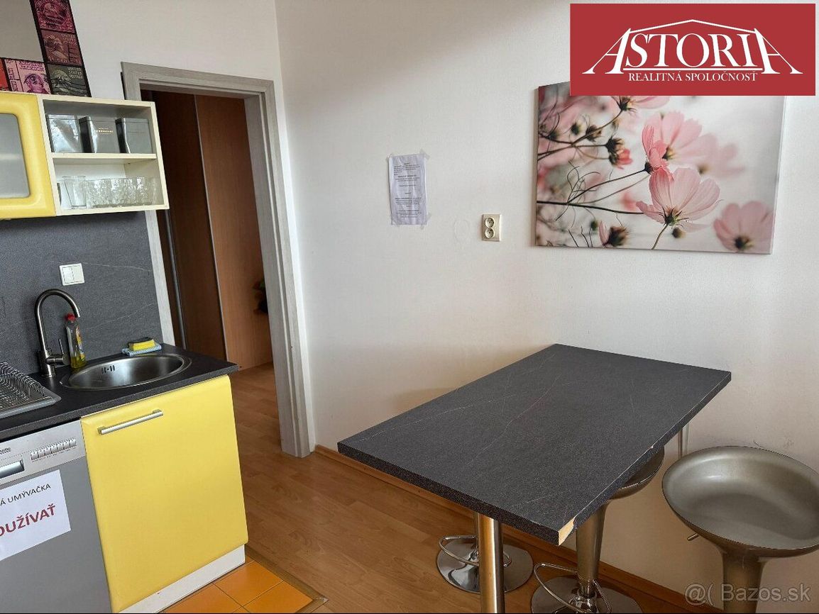 PRENÁJOM Krásny zariadený 3 izbový byt Martin - centrum - Bj - 15