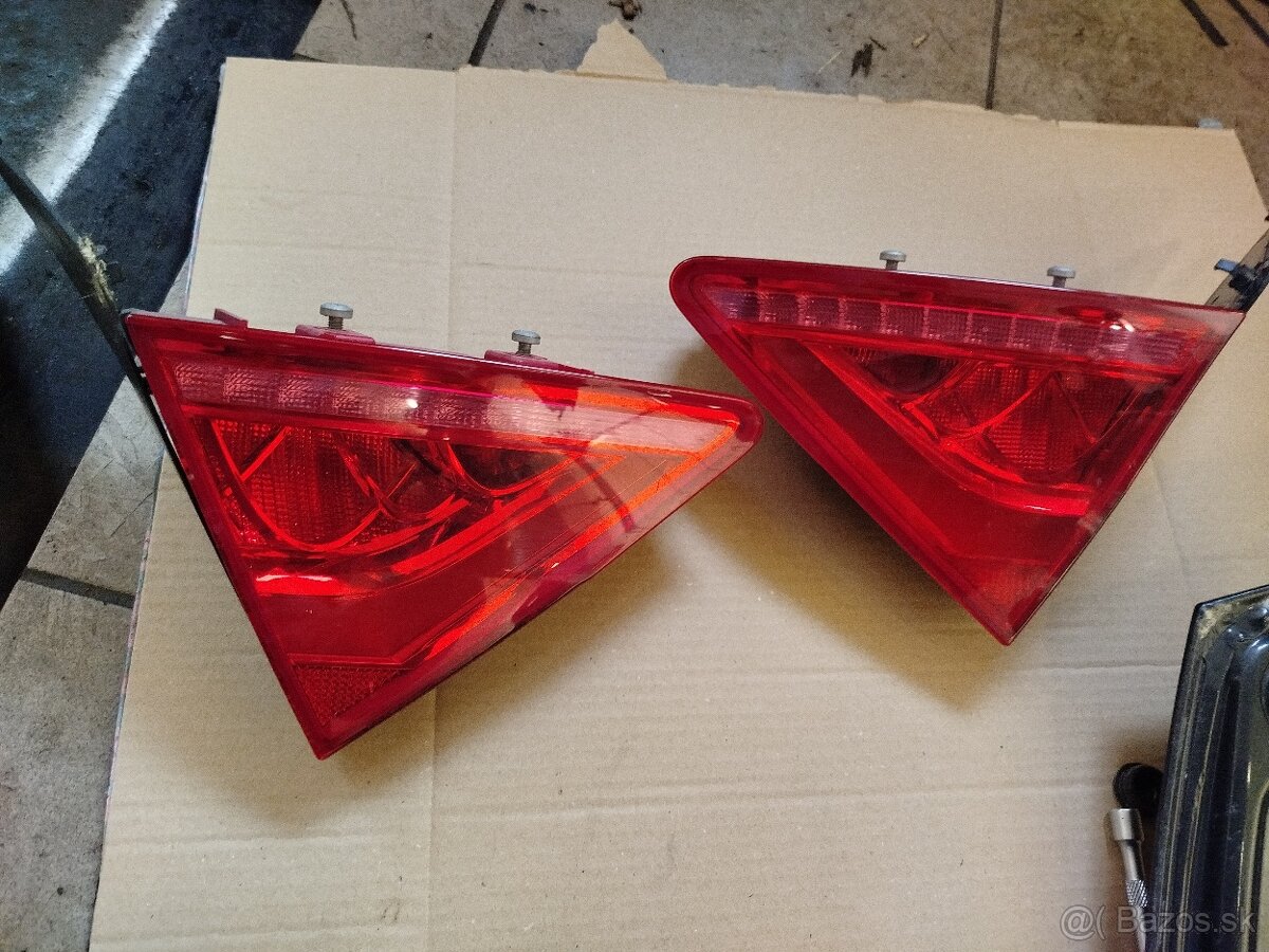 Dvere Audi A7 4G, farba: LA7W - 15