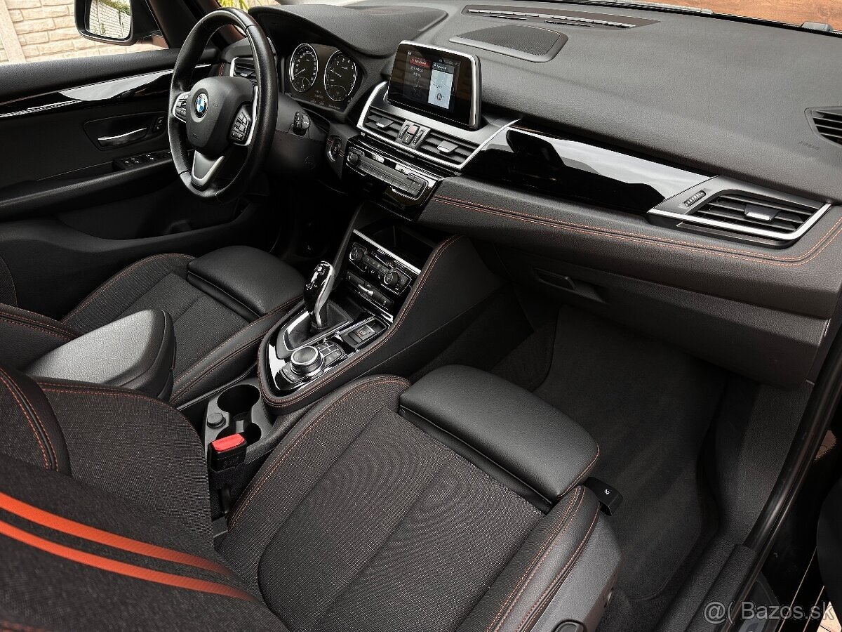 BMW 218i GRAN TOURER 103KW AUTOMAT 2019 7MIESTNE ODPOČET DPH - 15