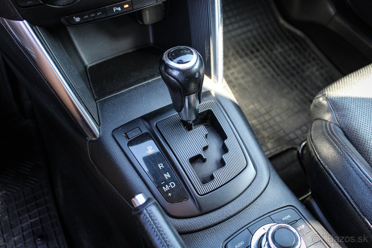 Mazda CX-5 2.2 Skyactiv-D 175k AWD Revolution A/T - 15