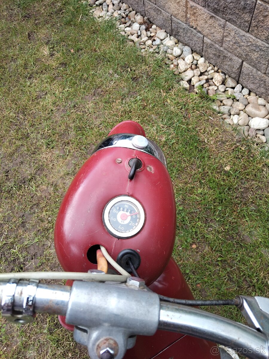 Jawa 50 typ 555 s TP, kat. L1E - 15