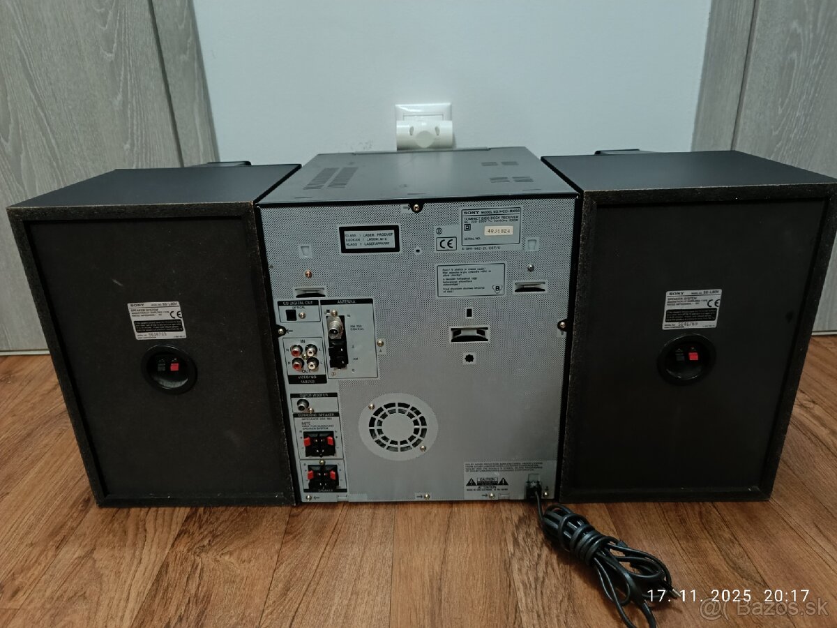 SONY RX90... plne funkčná...2x100W RMS - 15