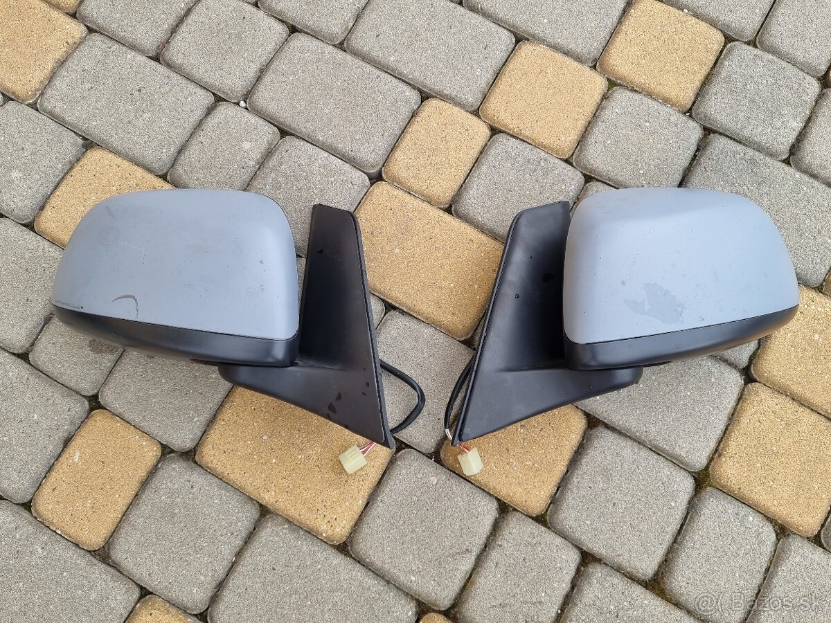 Suzuki SX4 kufrové dvere - 15