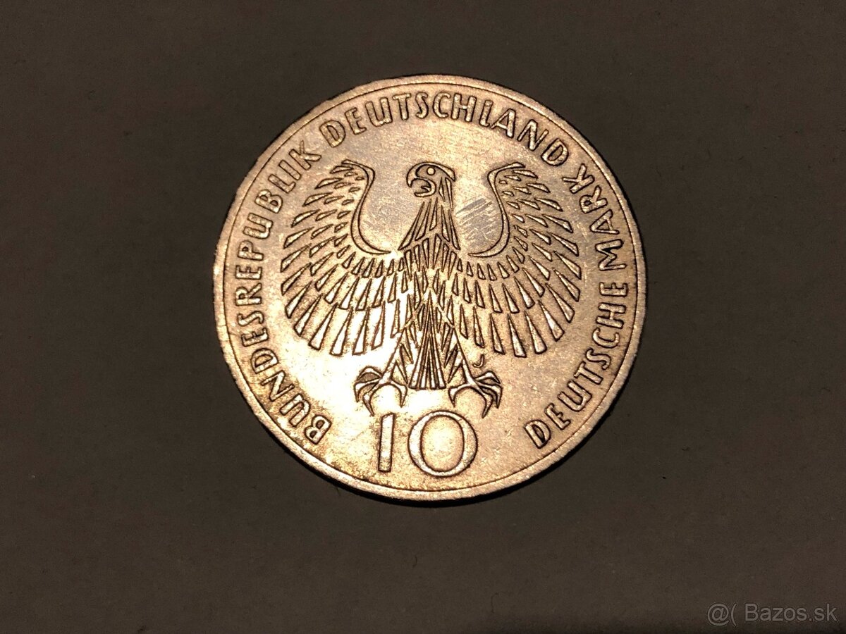 predam americke a australske strieborne dolare mince aug - 15