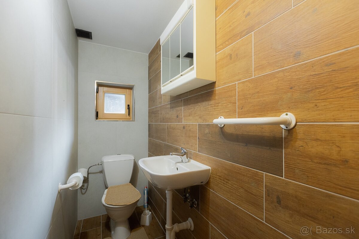 Útulná chalupa v obci Žaškov - 15