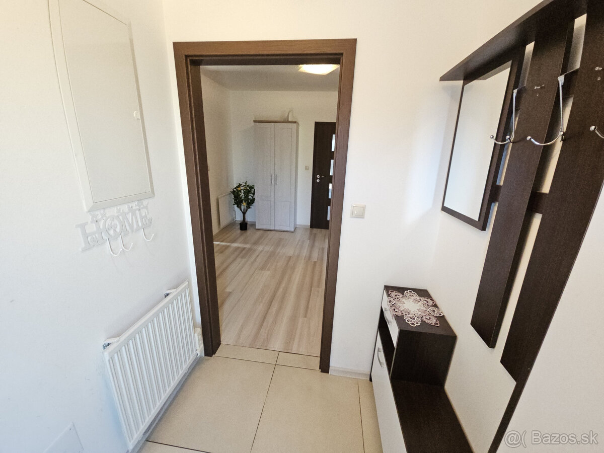 Samostatne stojaci nízkoenergetický 4 izbový bungalov v Most - 15