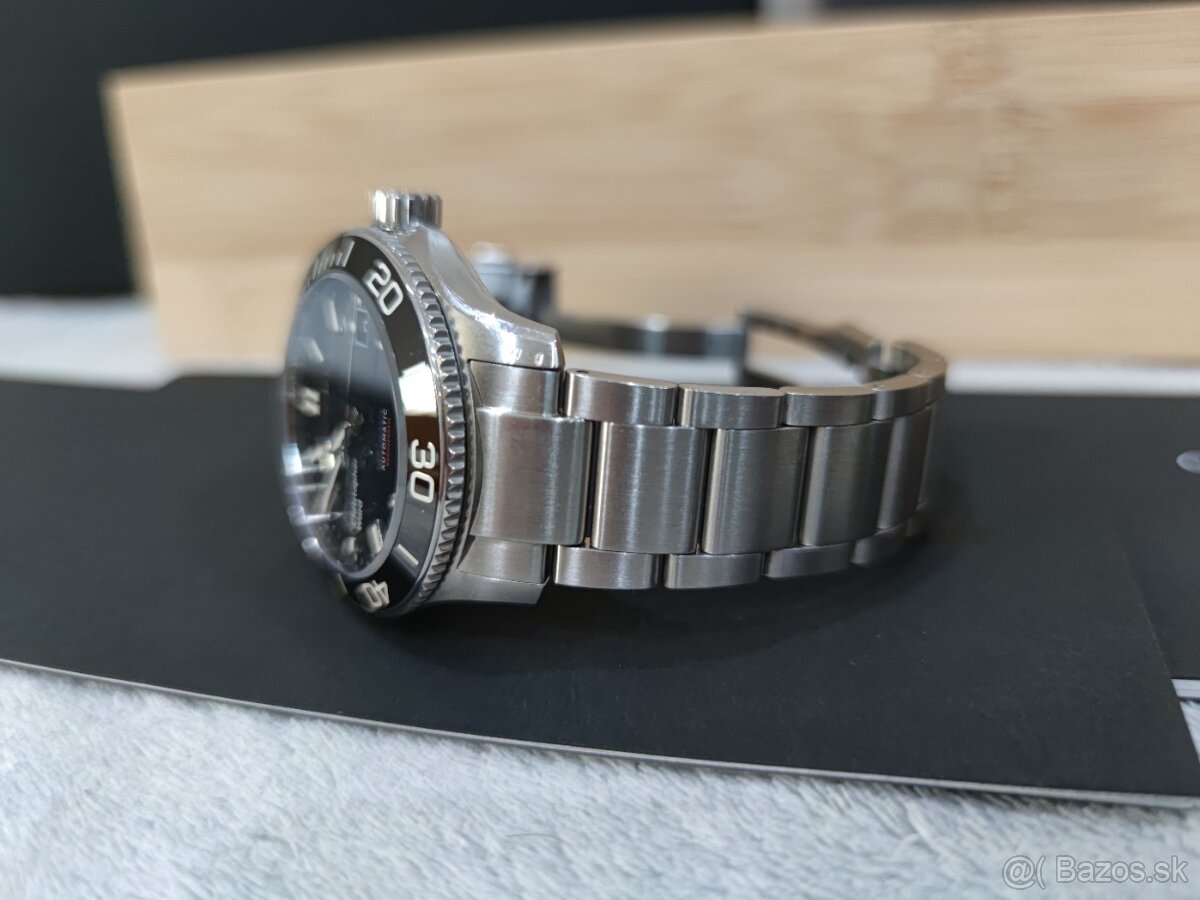 Chistopher Ward Automatic - 15