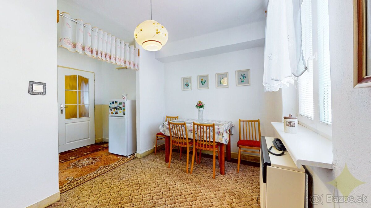 Na predaj 3-izbový byt v Cinobani časť Katarínska Huta, ul. - 15