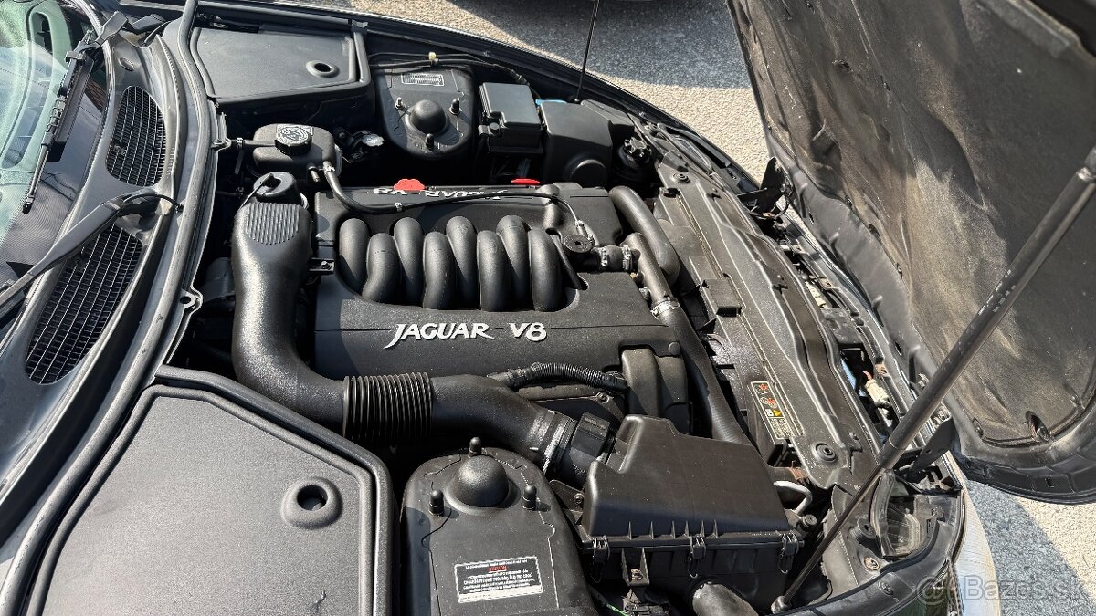 Jaguar XK XK8 4.0 Coupé - 15