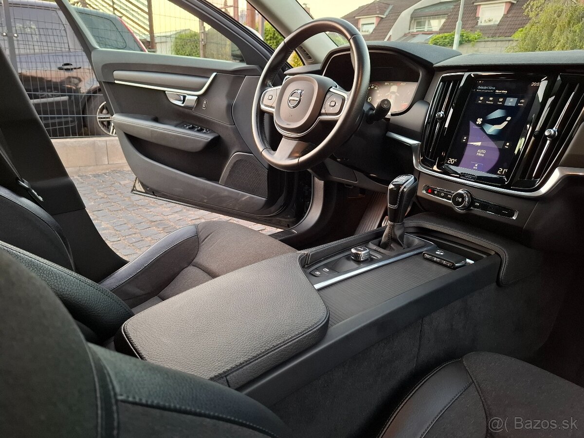 Volvo V90 2.0 D3 - 15