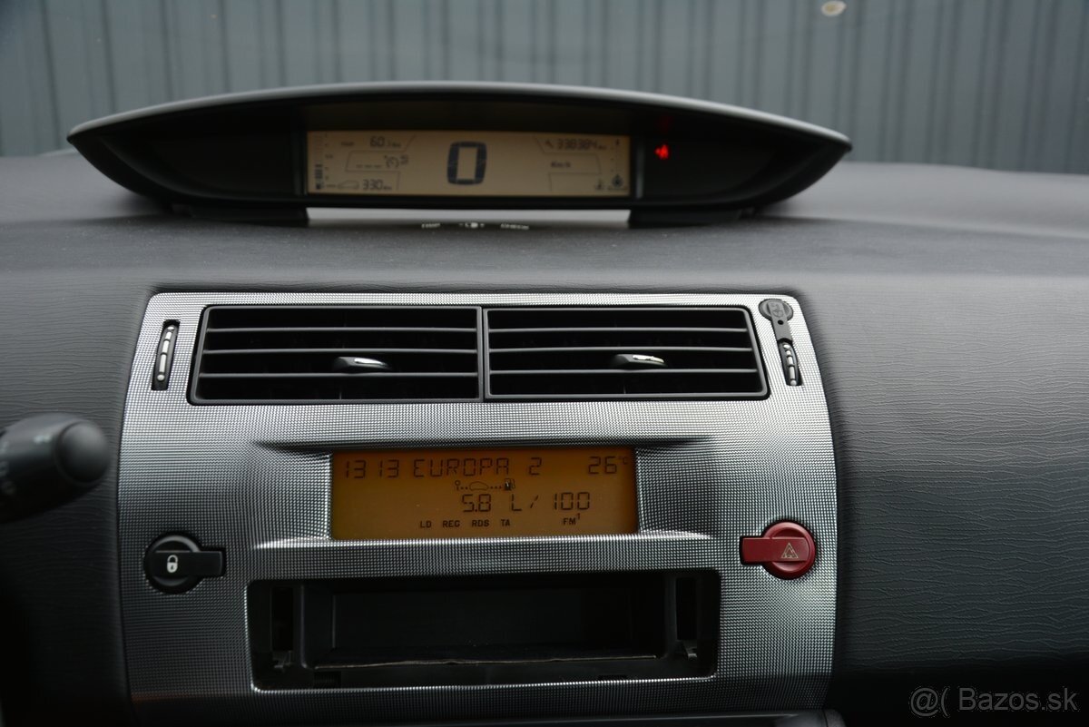 Citroen C4 2007 1.60 HDI - 15