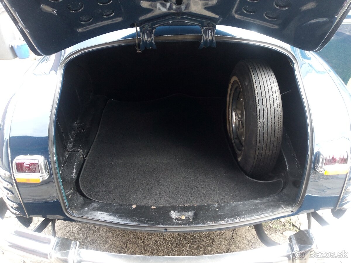 CHRYSLER ROYAL 4,1 L 1942 - 15