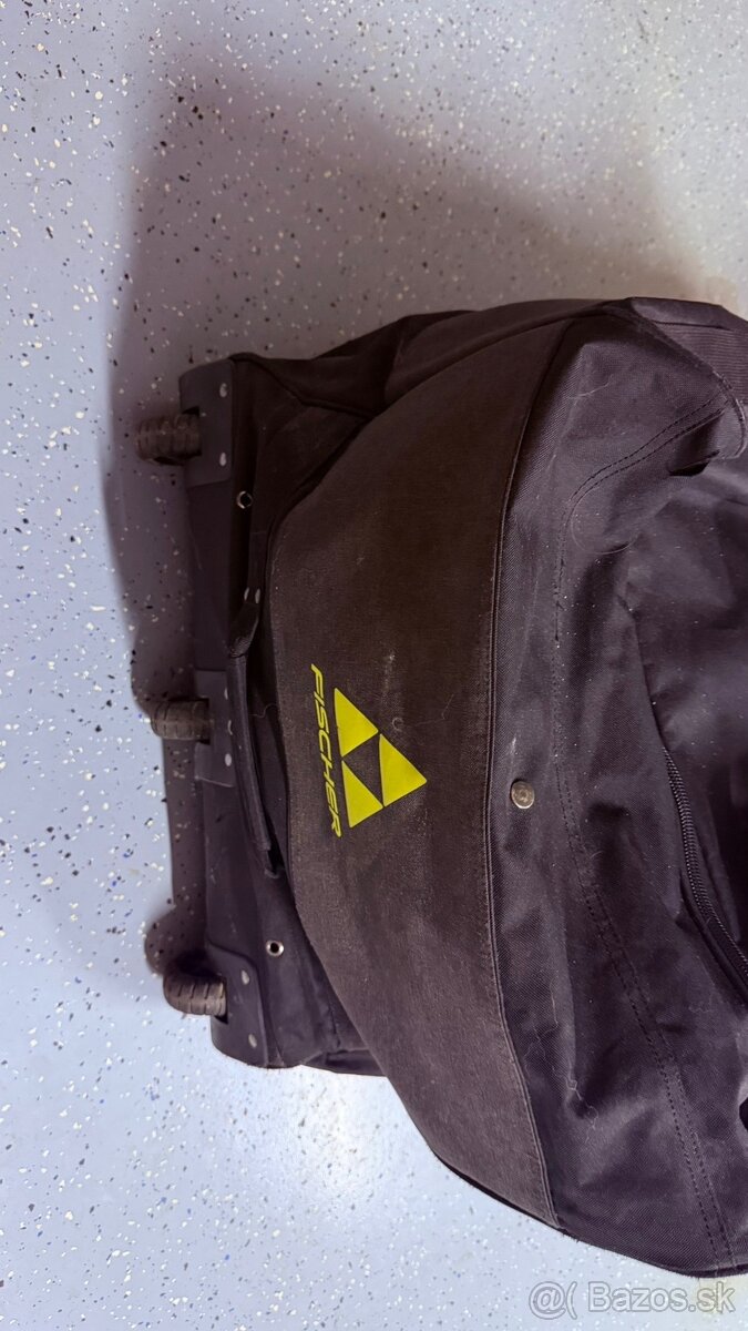 Brankarske hokejove rukavice,kolenacky,suspenzor,prilba - 15