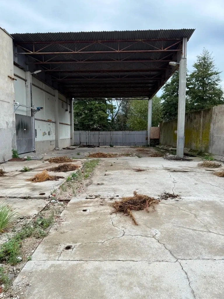 Priestory vhodné pre výrobu / sklad 1000m2 - 15