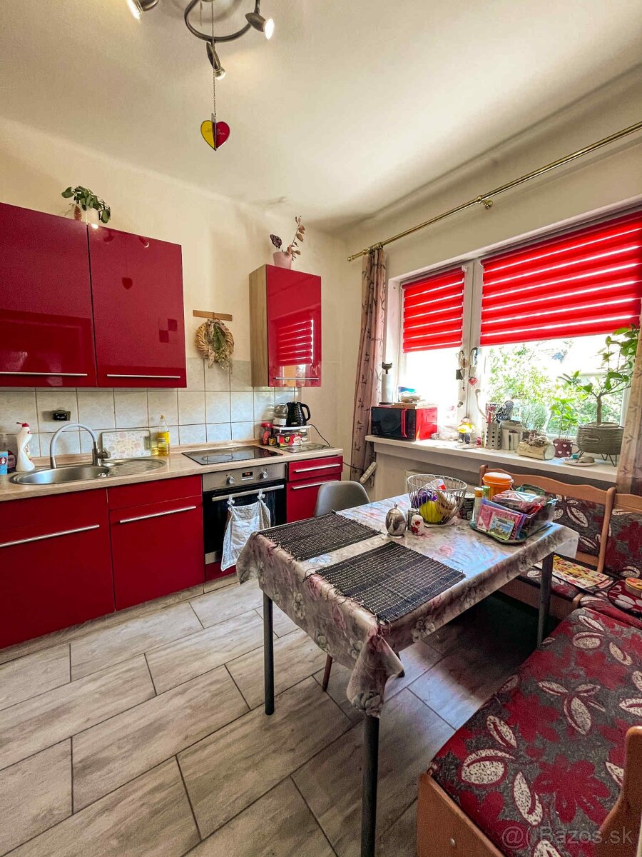 5 izbový rodinný dom - Tešedíkovo - 15