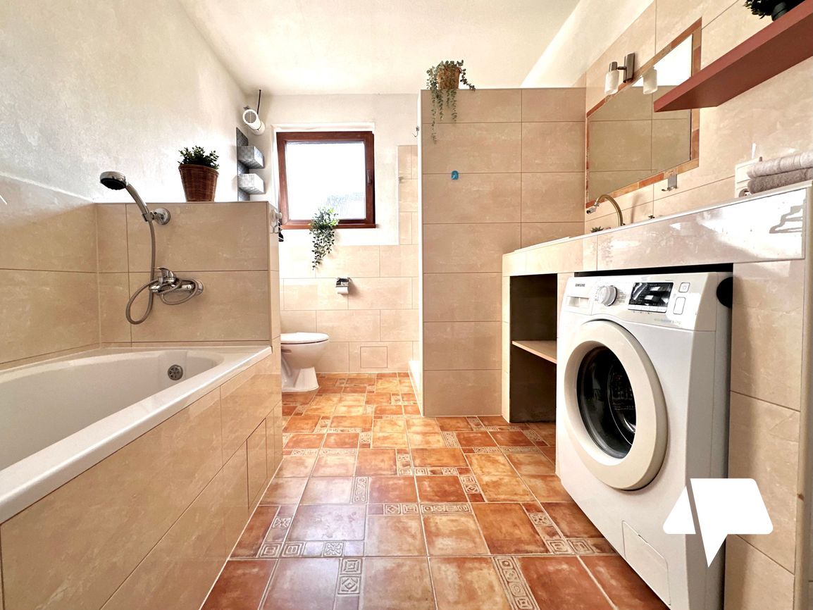 REZERVOVANÉ Predaj, Rodinný dom - krb, klimatizácia, Nitra - 15