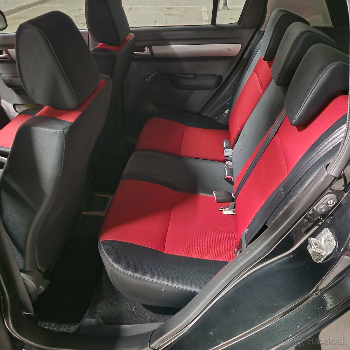 Suzuki Swift 1.3i - 15