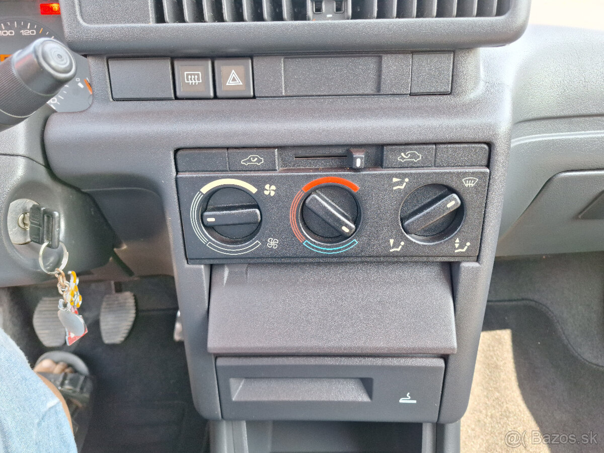 Peugeot 405 Break 1.6 GLI - AJ NA SPLÁTKY - 15